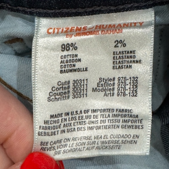 Citizens of Humanity Distressed Raw Hem Denim Shorts - Picture 6 of 8